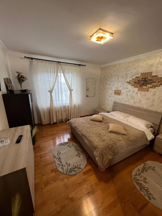 Apartament Crina Рышнов Экстерьер фото